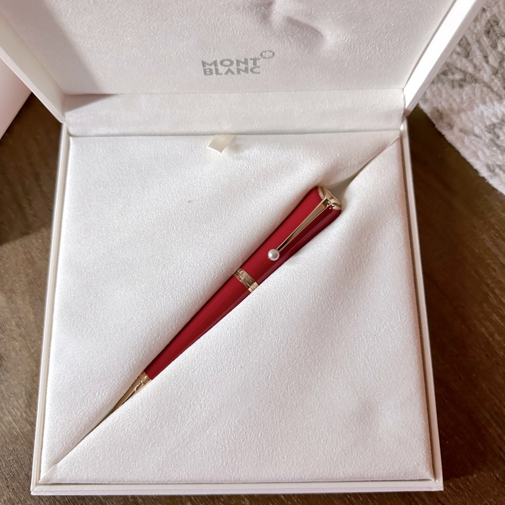 Marilyn Monroe, Mont Blanc special addition. Brand new.